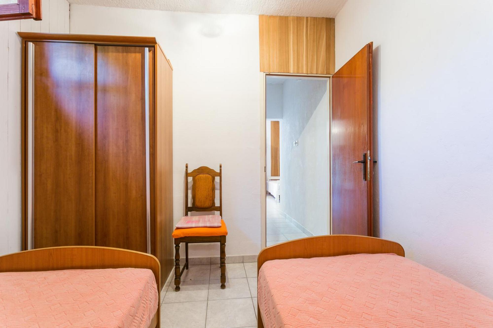 Apartments By The Sea Seget Vranjica, Trogir - 1038 Oda fotoğraf